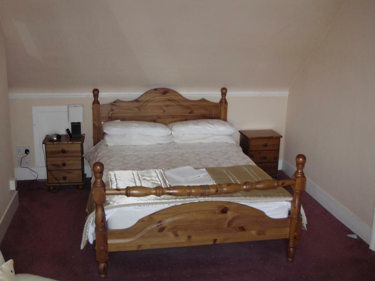 Beeches Guest House Dyce Bagian luar foto